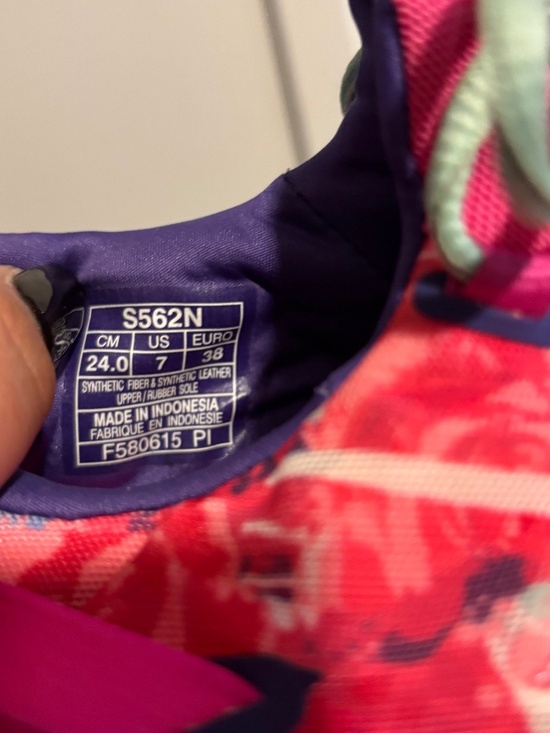 Asics S562N Pink and Mint Floral Sneakers - Picture 7 of 7